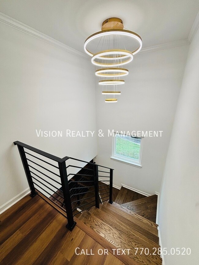 Building Photo - 2821 Briarvale Ct SE