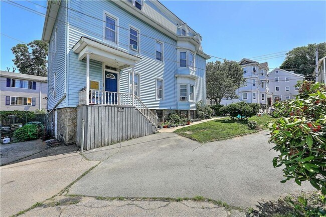 Building Photo - 227 Whipple St