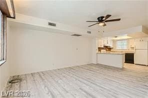 Building Photo - 5957 W Vegas Dr