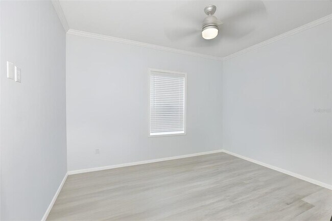 Building Photo - 1169 8th Ave NE