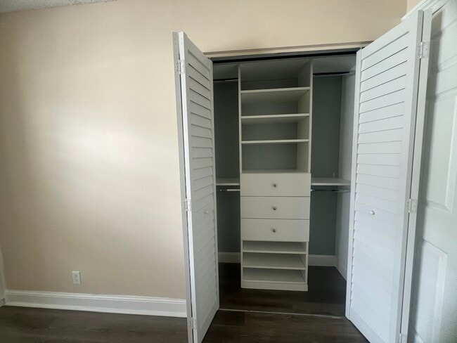 Building Photo - 21023 Rustlewood Ave