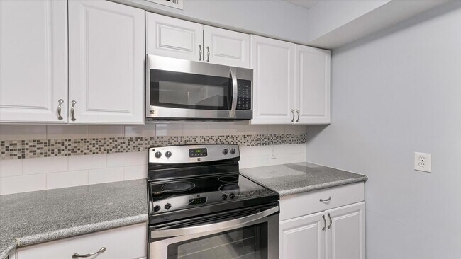 Building Photo - 2574 Marilee Ln