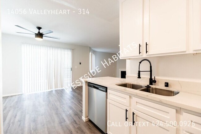 Building Photo - 14056 Valleyheart-314