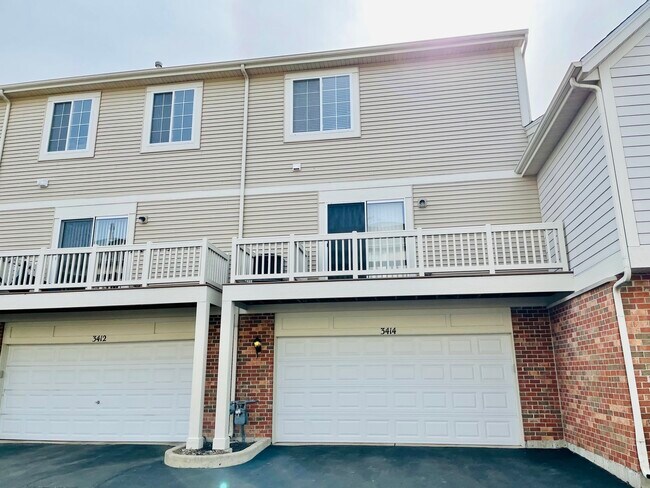 Building Photo - 3414 Cameron Dr