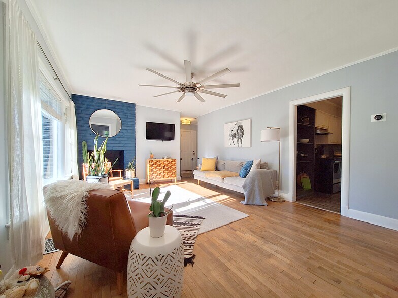 Building Photo - 4727 Long Leaf Hills Dr