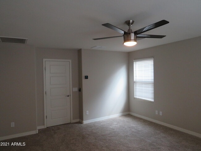 Building Photo - 40537 W Helen Ct