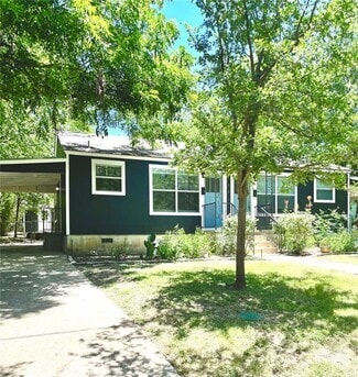 Building Photo - 1403 Hillside Ave