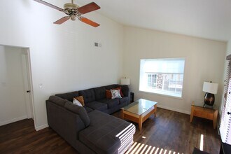 Building Photo - Short-Term Furnished Rental with Mountain Views | $500 Move-In Special