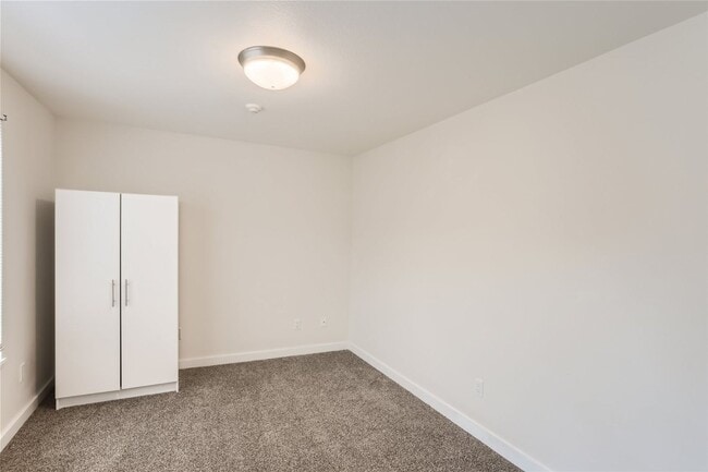 Building Photo - Beautiful 2BR/1BA Condo For Rent!!! Available May 1st - TEXT to TOUR!!!