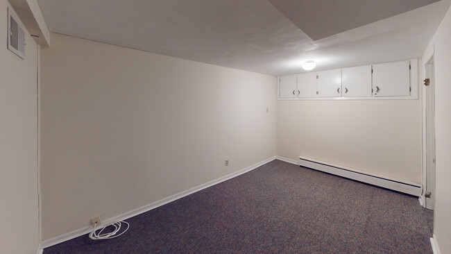 OB - Bonus room - 115 East Gilman