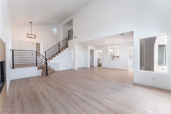 Building Photo - 8300 Bermuda Beach Dr