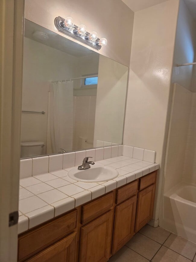Building Photo - 2705 Granite Ridge Pl