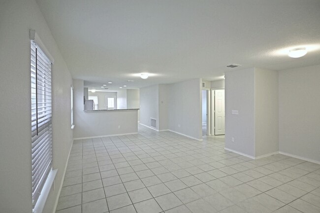 Building Photo - 458 Russian Sage