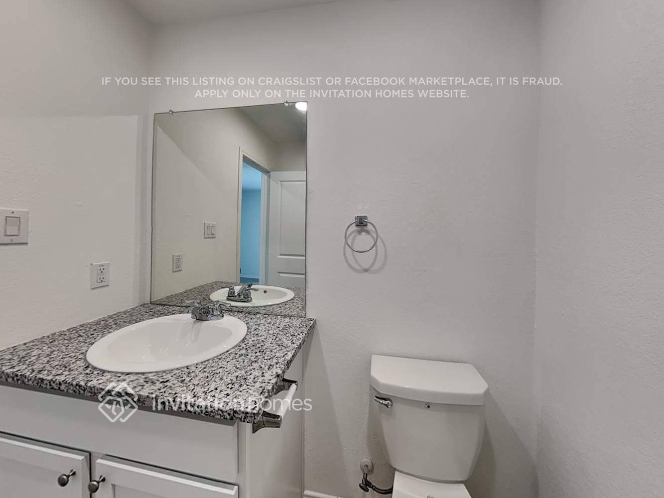 Building Photo - 10515 McClintock Dr