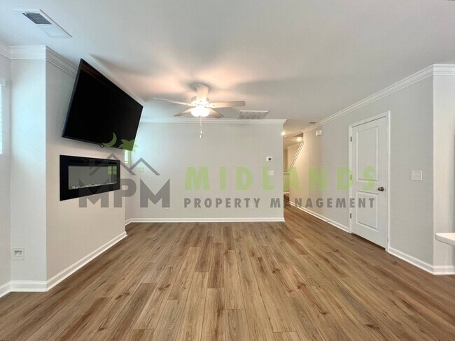 Building Photo - 333 Canary Grass Ct