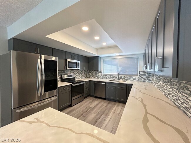 Building Photo - 1734 Sombrero Dr