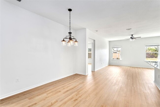 Building Photo - 1407 Brashear Ct