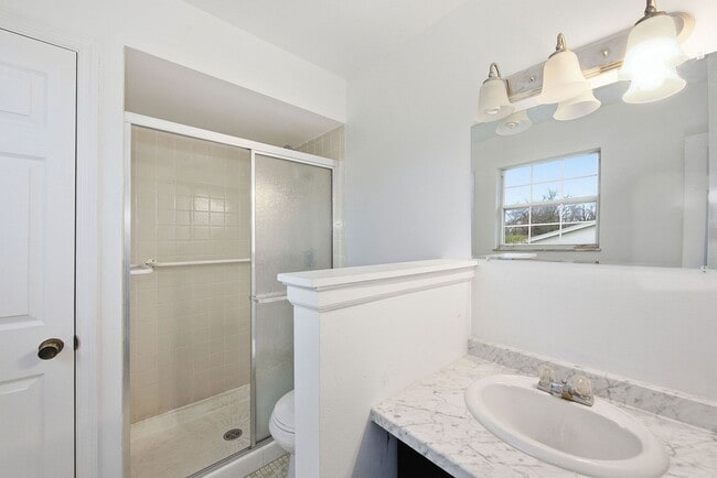 Building Photo - WESTWOOD - Spacious 3 bed 2.5 ba 2 car garage