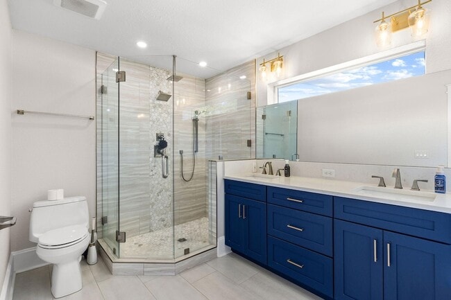 Building Photo - 92 Cypress Breeze Dr
