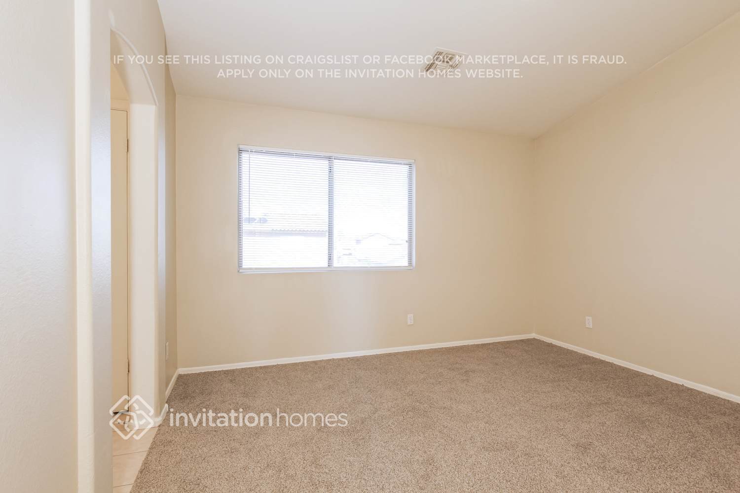 Building Photo - 9318 N 85th Dr