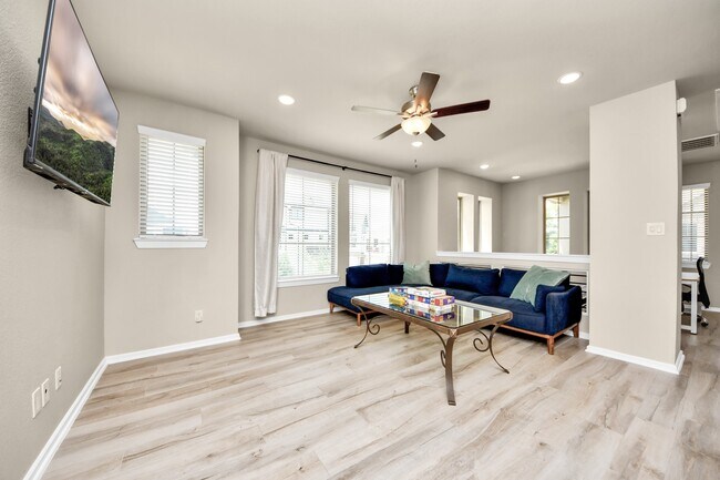 Building Photo - 15850 Black Grouse Dr