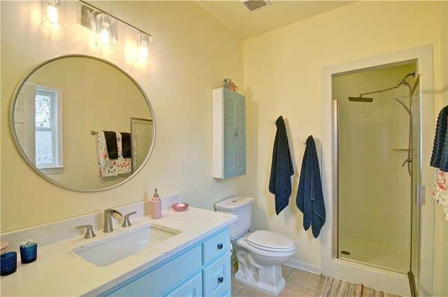 Building Photo - 4060 Merritt Dr