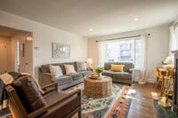 Building Photo - 239 N Center St