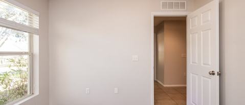 Building Photo - 2044 Wavy Leaf Ct