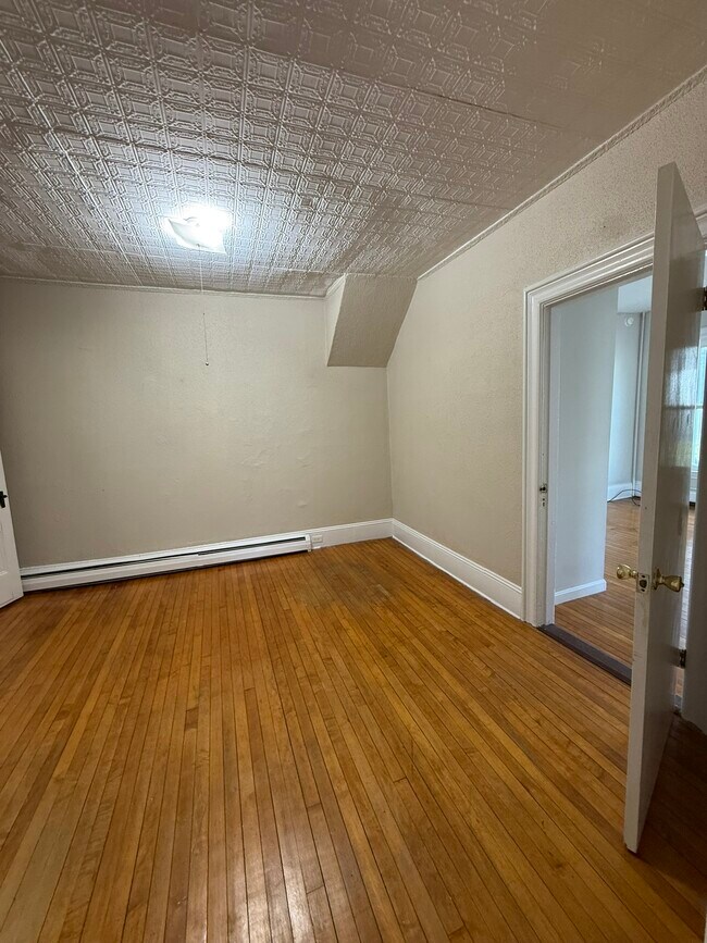 Building Photo - 55 Davis St