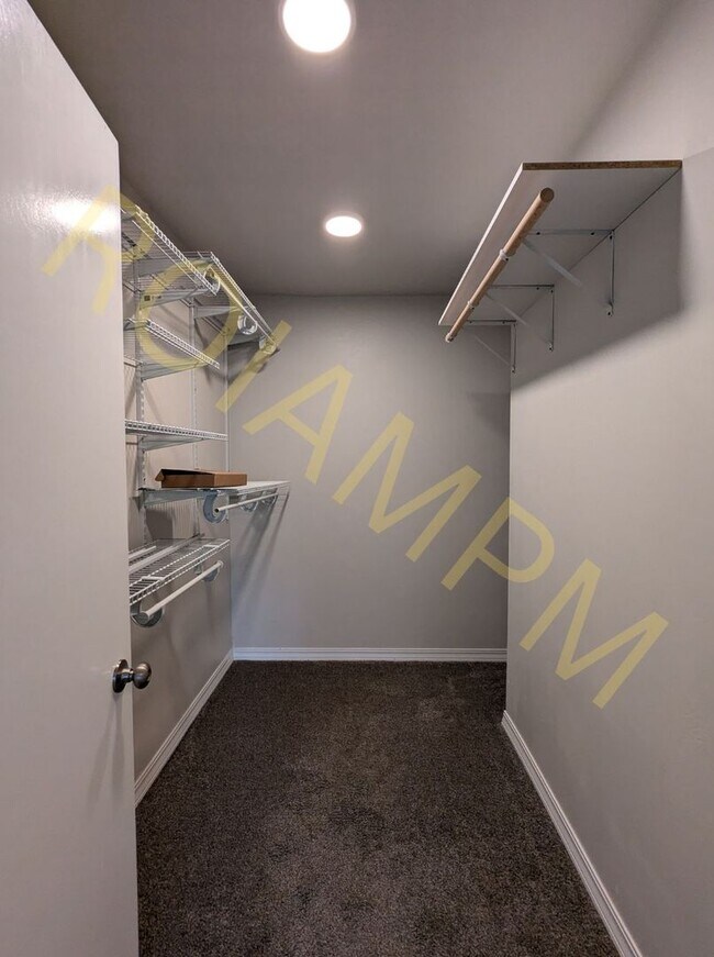 Building Photo - Charming 4-Bed 2-Bath house in Buhl