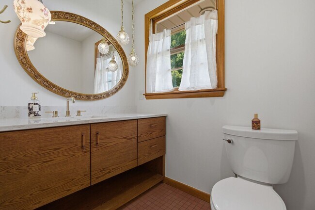 Building Photo - 5028 Danby Dr