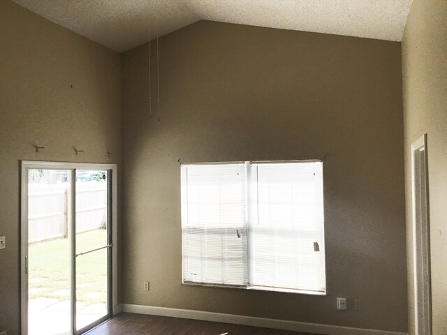 Building Photo - 1428 Abberton Dr