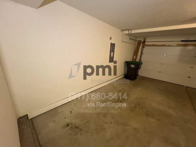 Building Photo - 2343 Ashton Ln