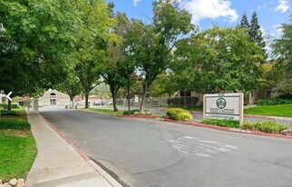Building Photo - 11150 Trinity River Dr