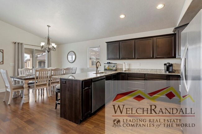 Building Photo - Beautiful Twin Home for Rent in Orem, Avai...