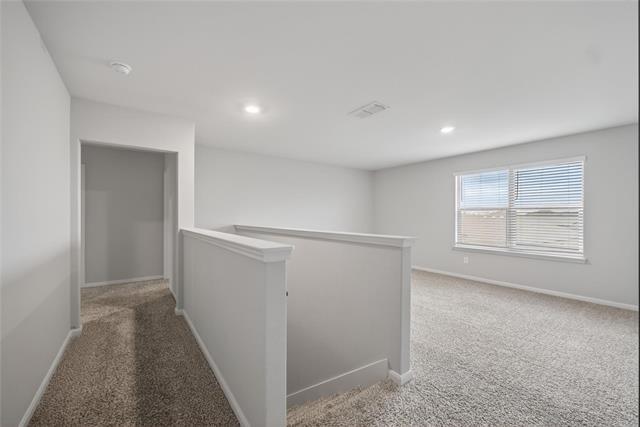 Building Photo - 2120 Dakota Dr