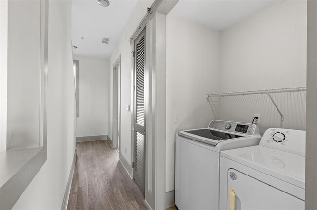 Building Photo - 63 Reynolds Square Ln