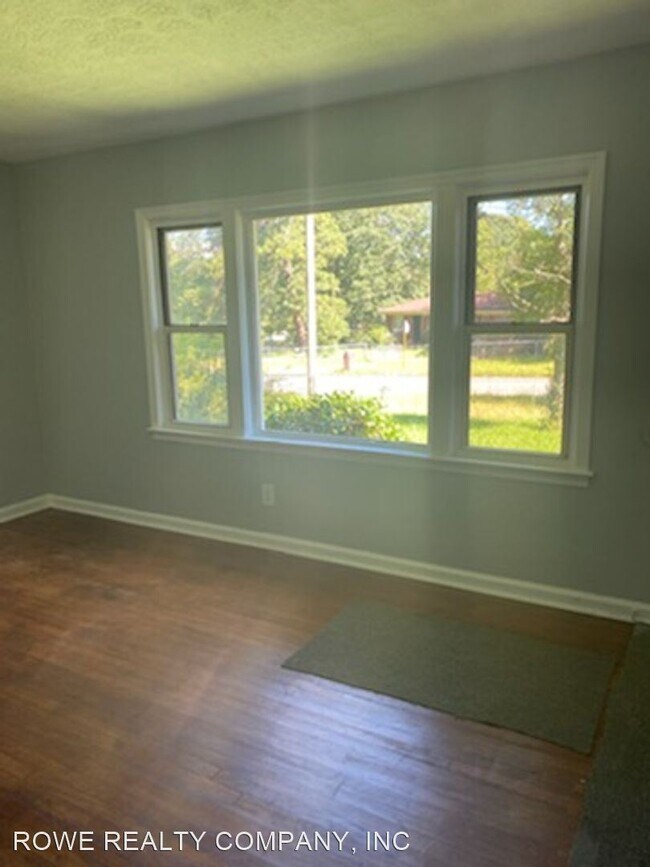 Building Photo - 3 br, 1 bath House - 4010 EVERGREEN STREET