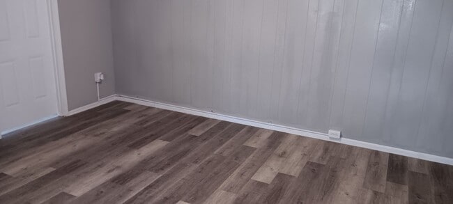 Building Photo - Coming Soon! Newly Renovated Home in Kansa...