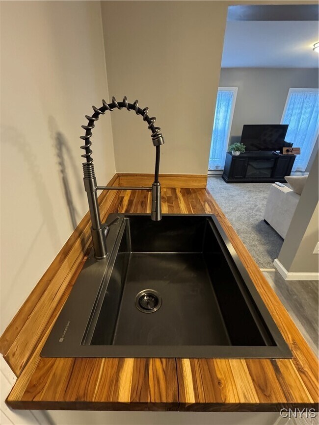 Building Photo - 3676 NY-12B