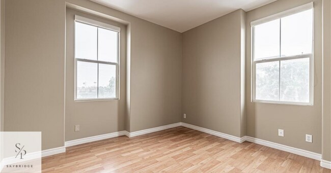 Building Photo - 11352 Renaissance Way