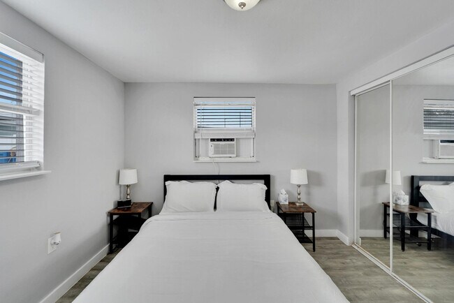 Building Photo - 8818 Rocky Creek Dr