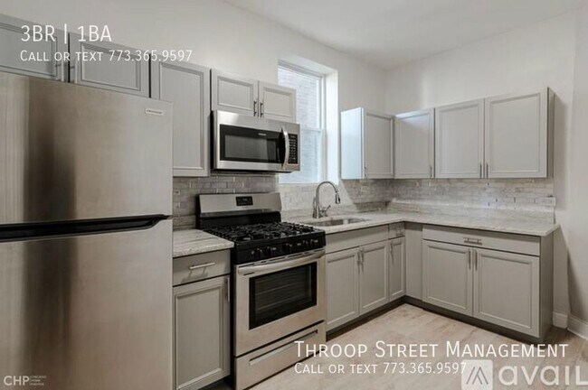 Building Photo - 6032 S St Lawrence Ave