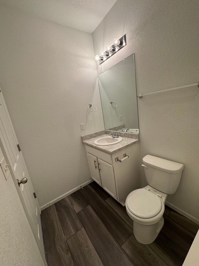 Building Photo - Newly Built Duplex Townhome Available in A...