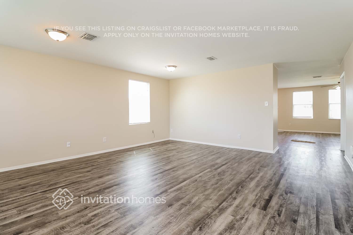 Building Photo - 2807 Amber Waves Ln