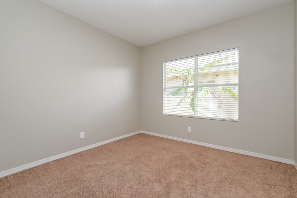 Building Photo - 10644 Shady Preserve Dr