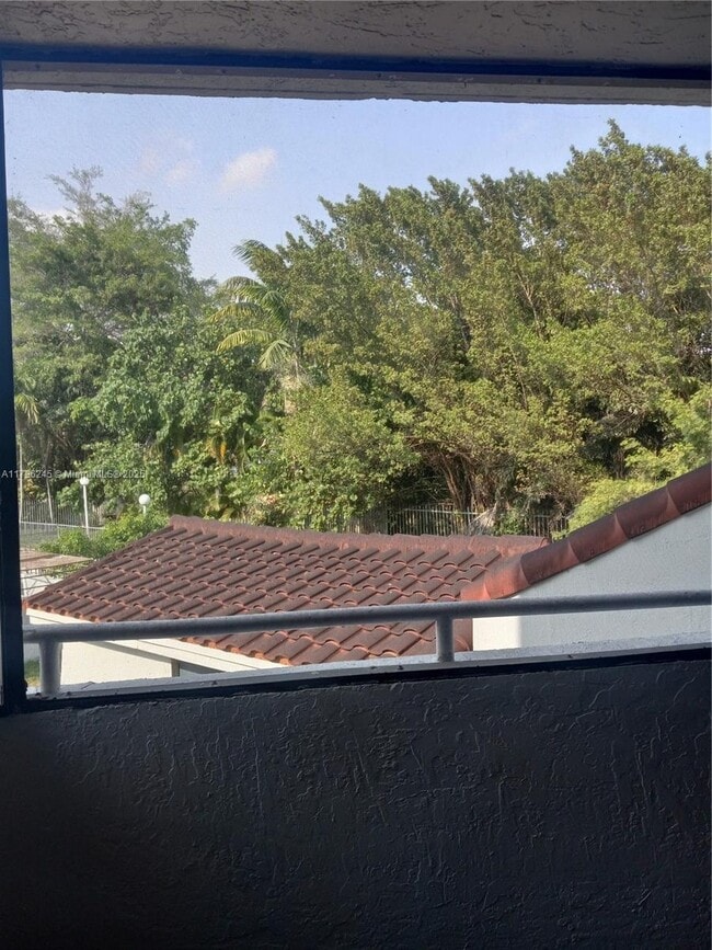 Building Photo - 8275 SW 152nd Ave