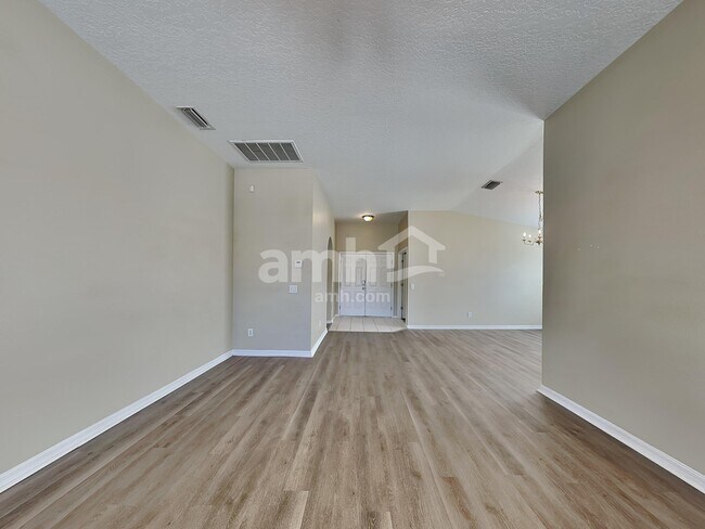 Building Photo - 8622 Tidal Bay Ln