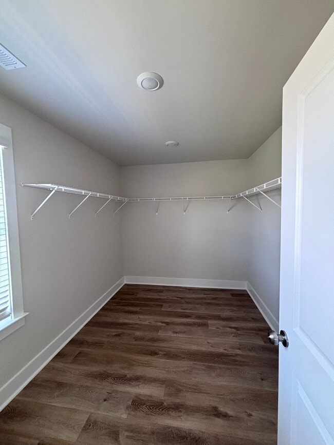 Building Photo - Brand new three-bedroom, 2.5-bath townhome