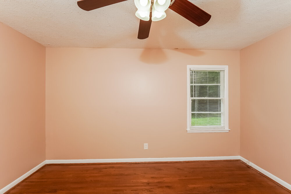 Building Photo - 417 19th Terrace NE